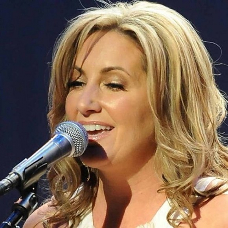 Lee Ann Womack Image
